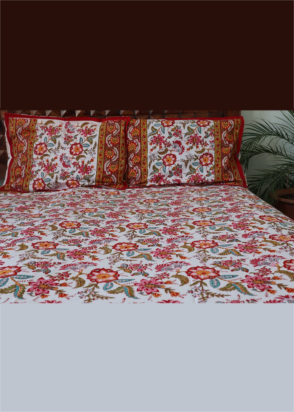 Get Red Flower Bedsheet at ₹ 2199 LBB Shop