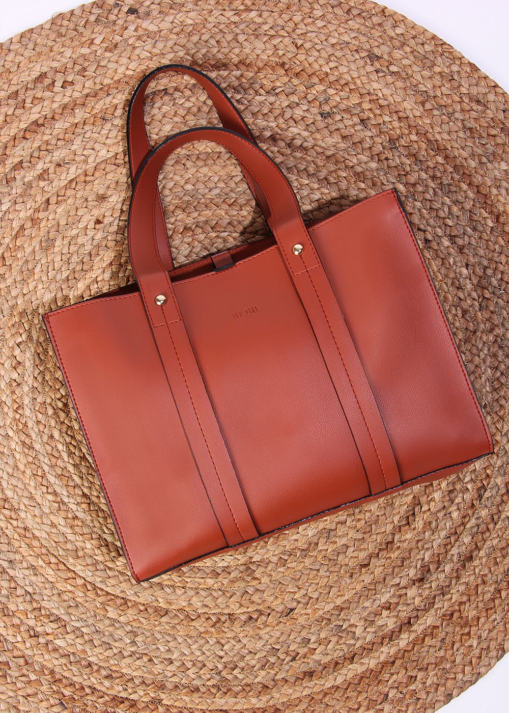 Shop For INR 5,000 On LBB & Win This Old Tree Tote | LBB