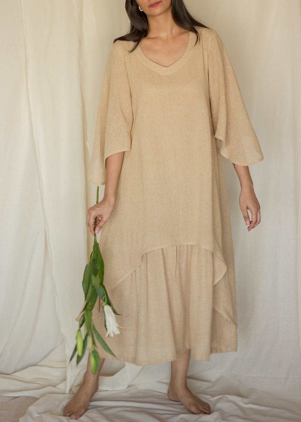 contrast flared sleeve midi dress