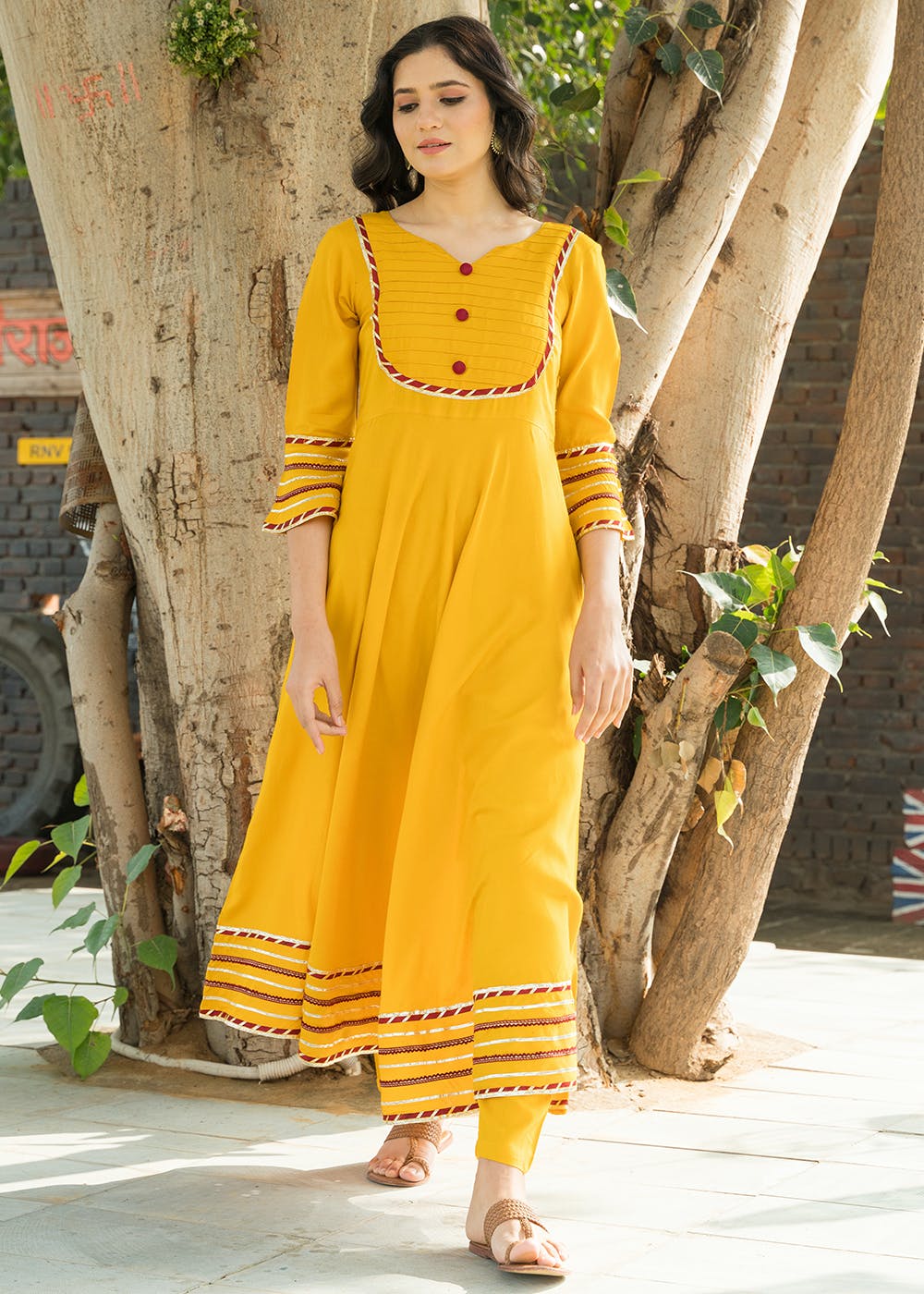 skin colour kurti design