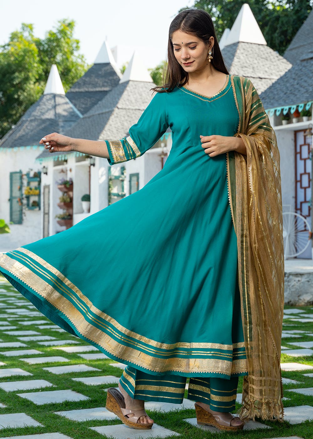 Gown : Rama green georgette gown with printed dupatta