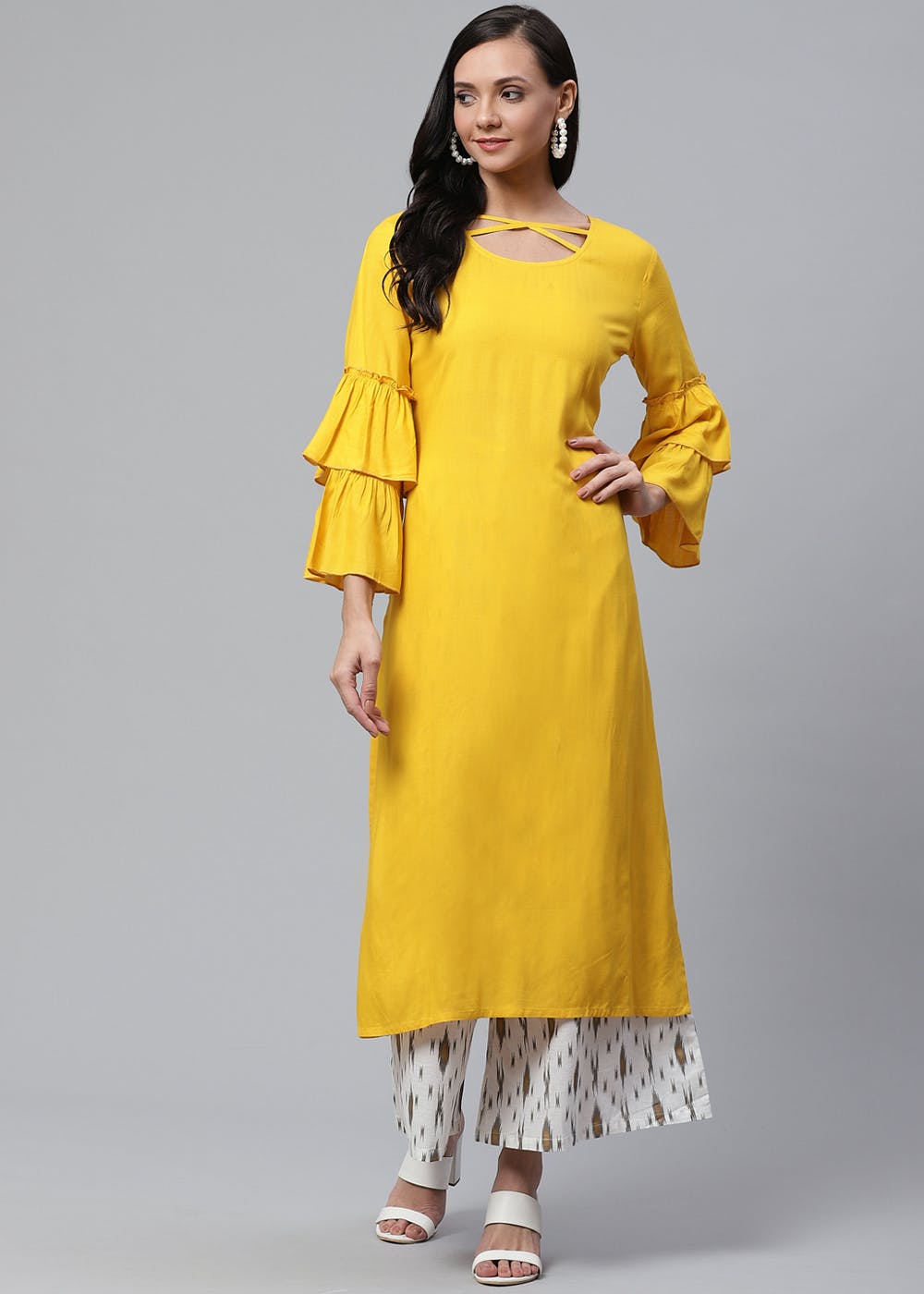 Get Double Bell Sleeve Solid Kurta With Printed Contrast Palazzo Set at 1499 LBB Shop