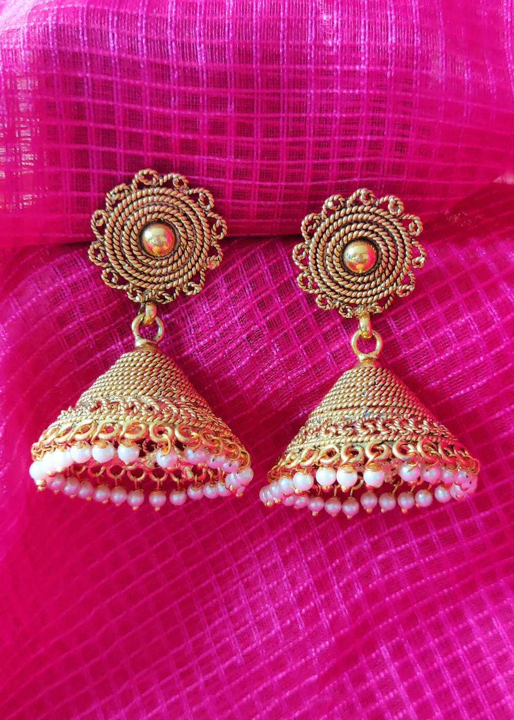 Twaynez Traditional Look Artificial Jhumka Earrings For Women