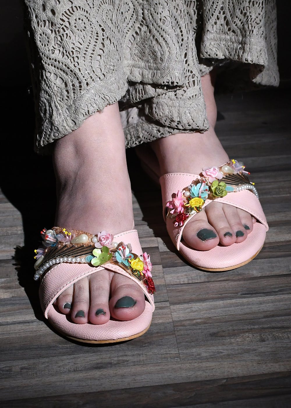 Buy Pink Flat Sandals for Women by AJIO Online | Ajio.com