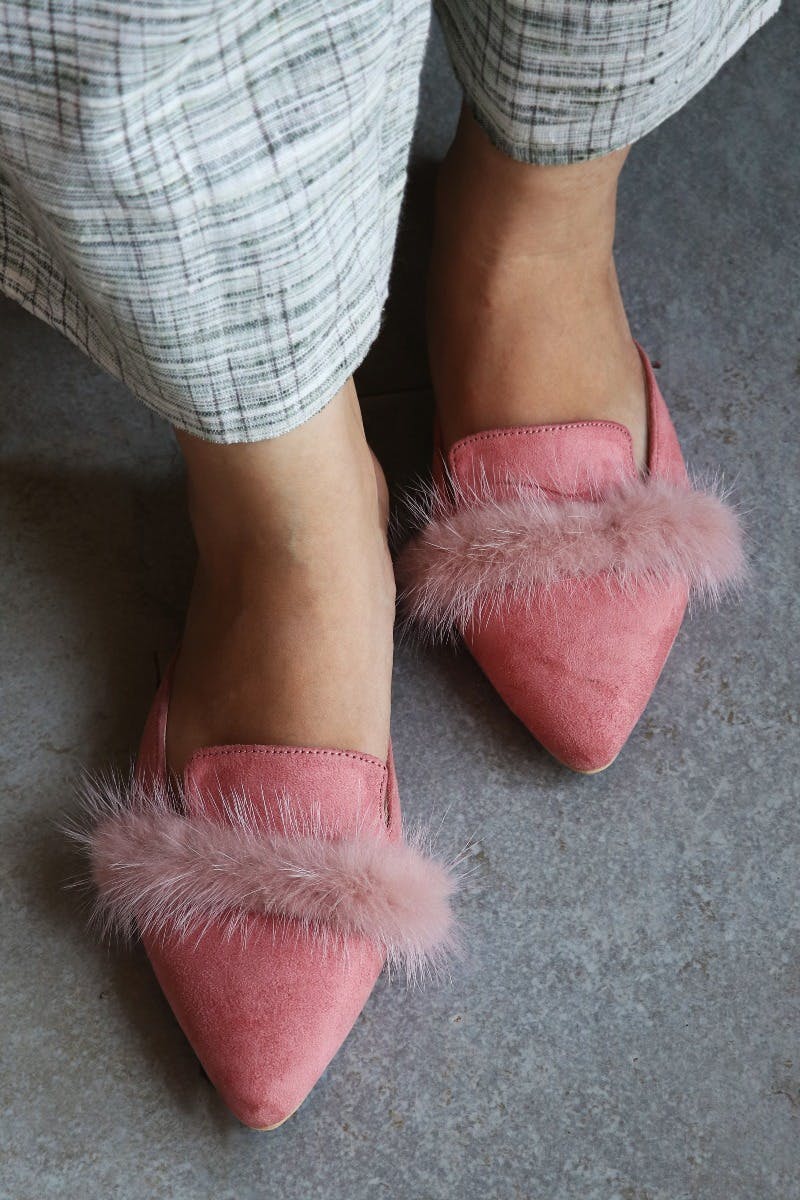 flat mules with fur