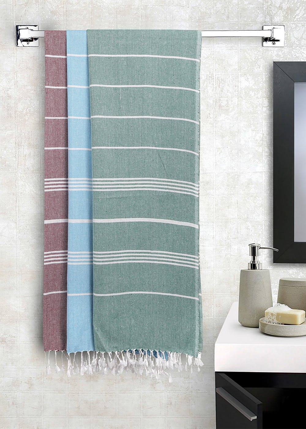 Get Assorted Cotton Bath Towel Set at ₹ 799 | LBB Shop