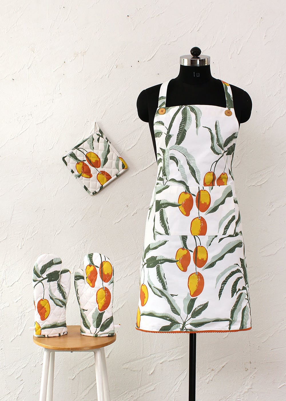 Get Mango Printed Kitchen Linen Set at ₹ 1599 LBB Shop