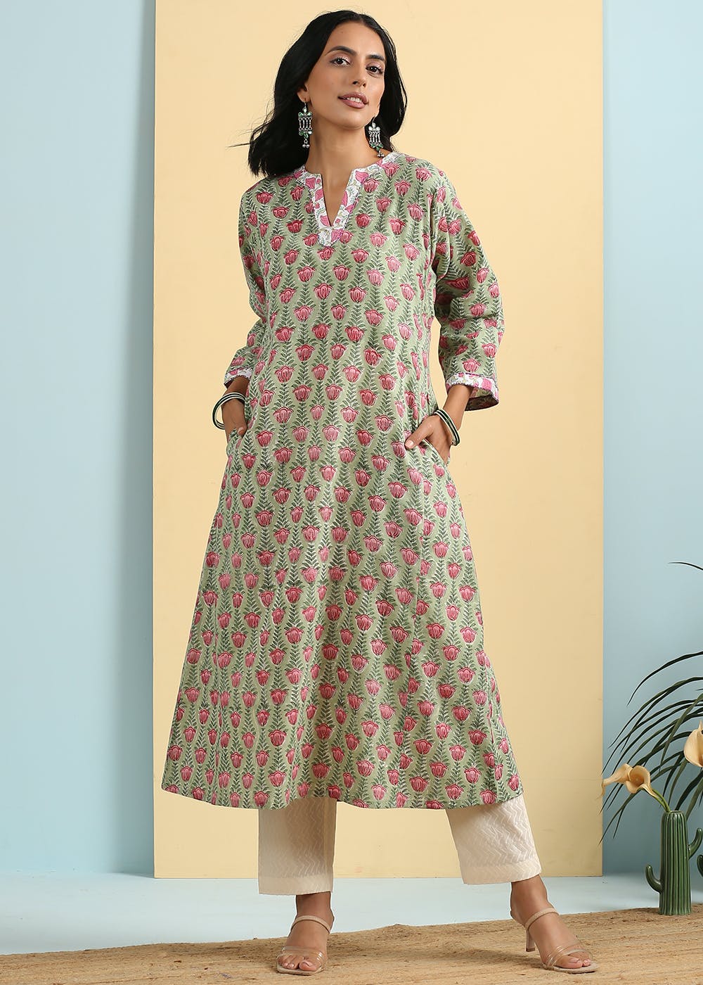 v-neck kurta with side slit - verdant beige & mughal greenspaces