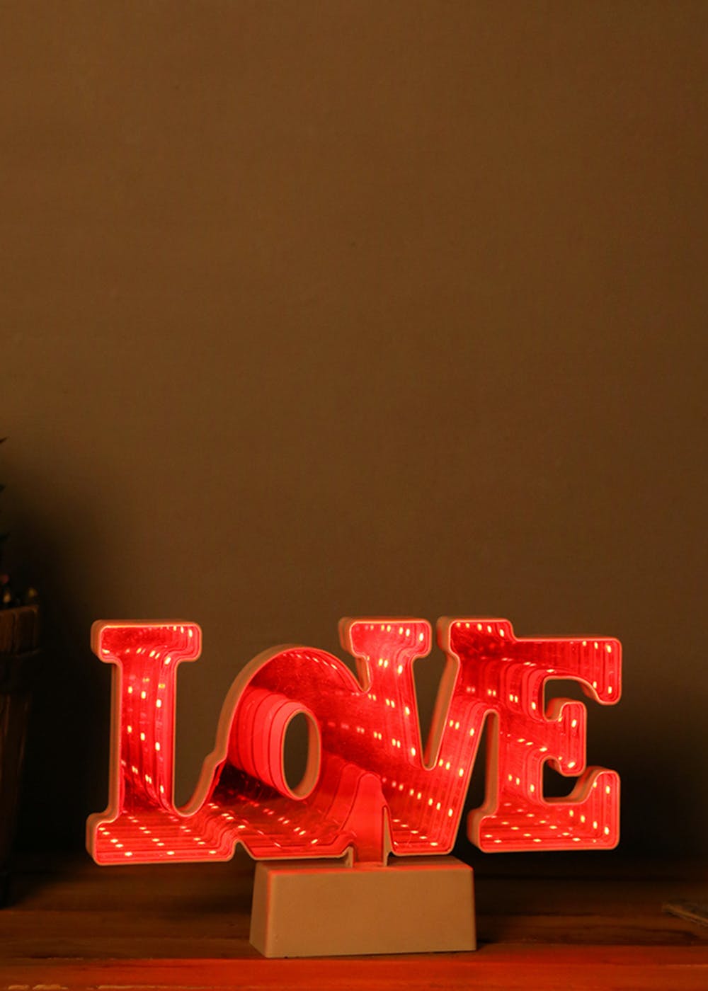 Get Typographic Love Led Lighting With Mirror at ₹ 770 | LBB Shop