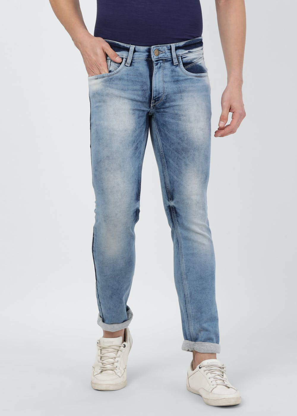 llak jeans price