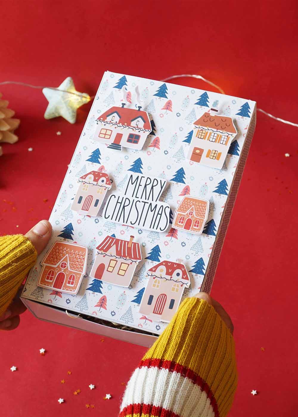 Textile,Red,Event,Pattern,Font,Carmine,Linens,Corn on the cob,Fashion accessory,Art