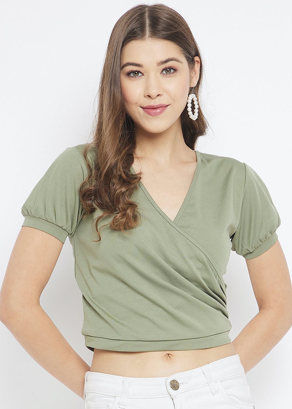 Total 53+ imagen army green crop top outfit - Abzlocal.mx