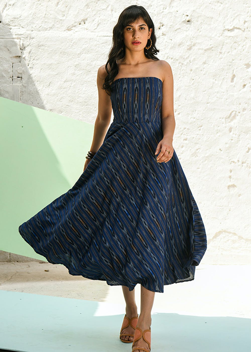Get Smocking Back Bandeau Midi Dress at ₹ 3350 | LBB Shop