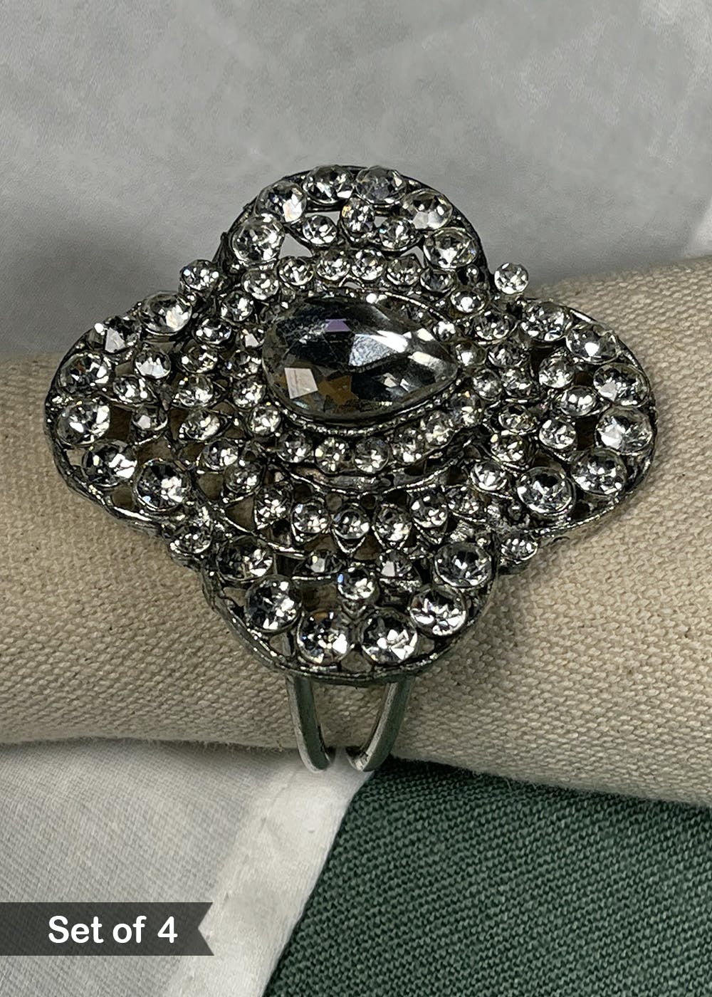 Get Black Silver Jeweled Napkin Rings Set of 4 at ₹ 499 LBB Shop
