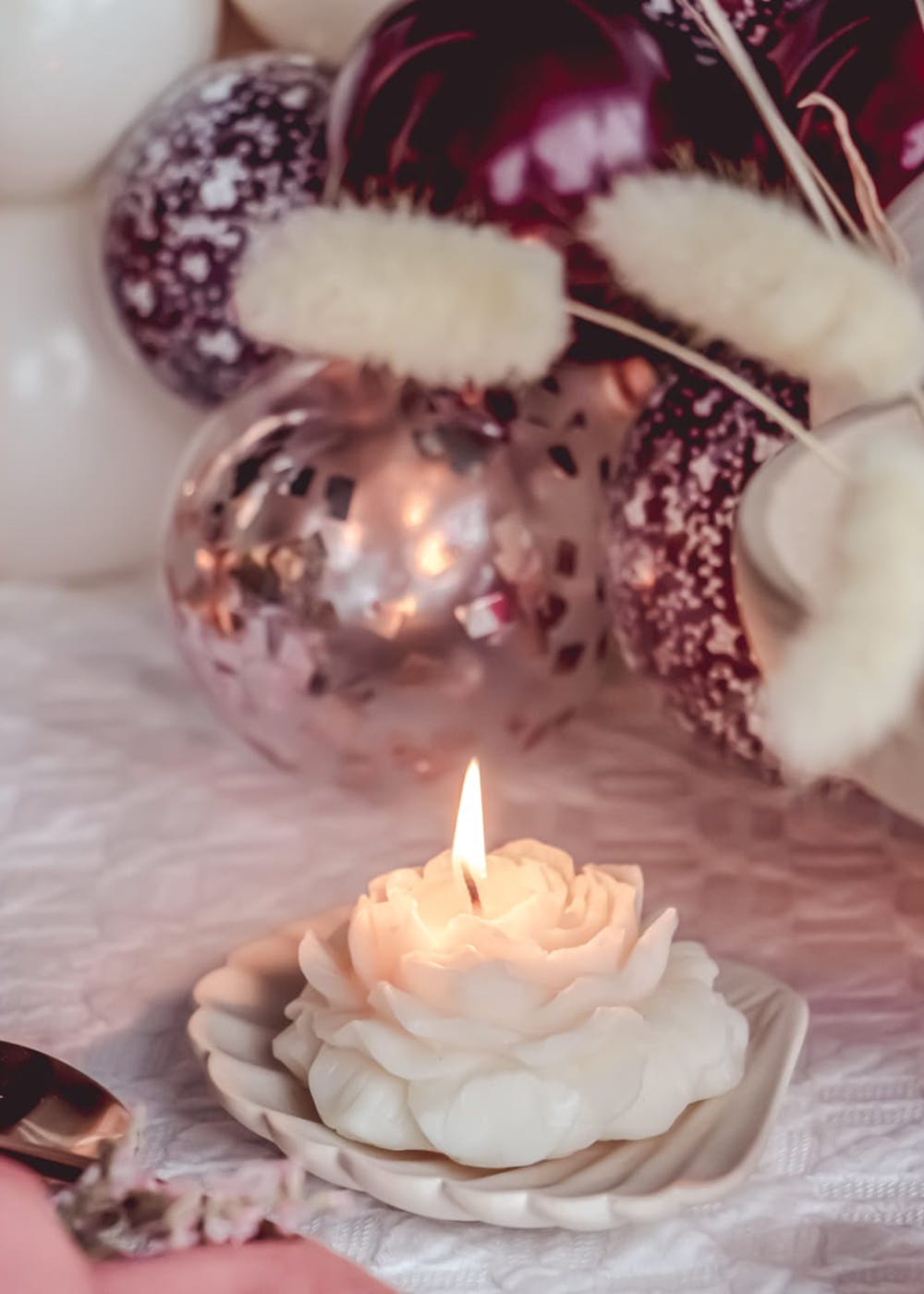 Get White Peony Candle at ₹ 349 LBB Shop