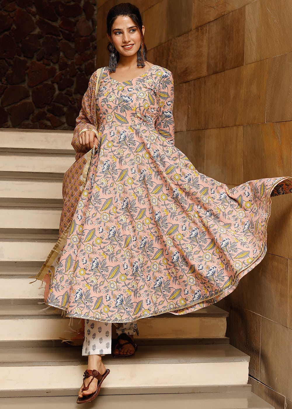 Anarkali kurtis wholesale & cotton anarkali kurtis wholesale online in Surat