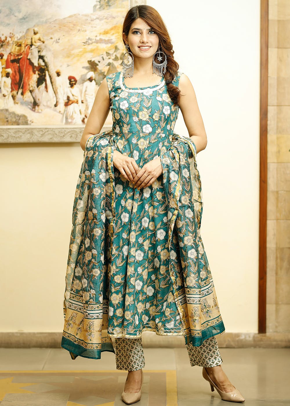 Get Pheeta Dark Green Color Hand Block Kurta with Floral Gold Dupatta ...