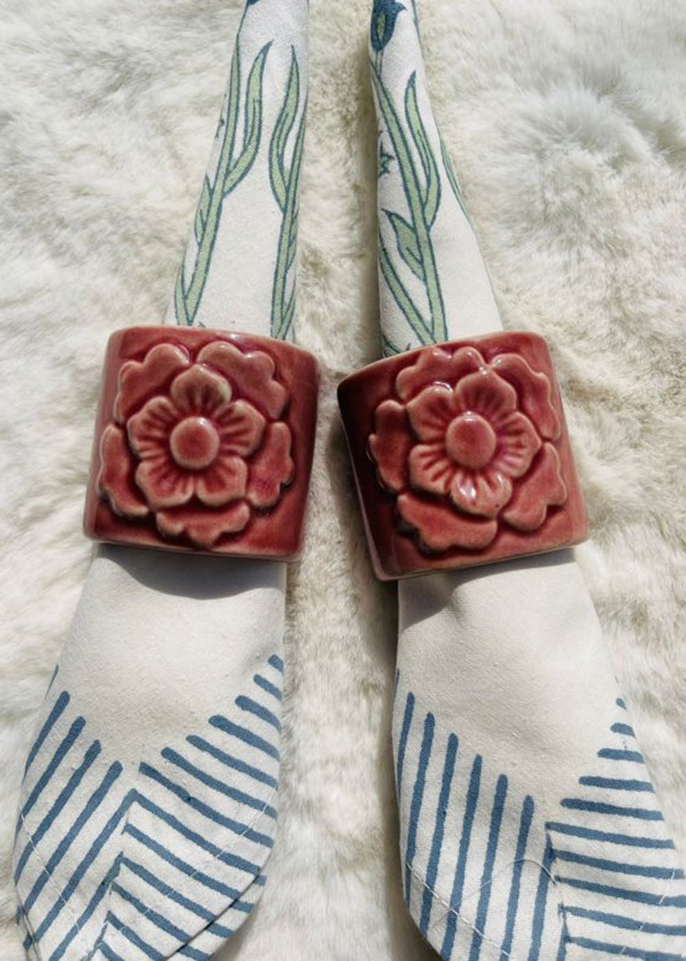 Get Pink Napkin Ring Set Set of 4 at ₹ 990 LBB Shop