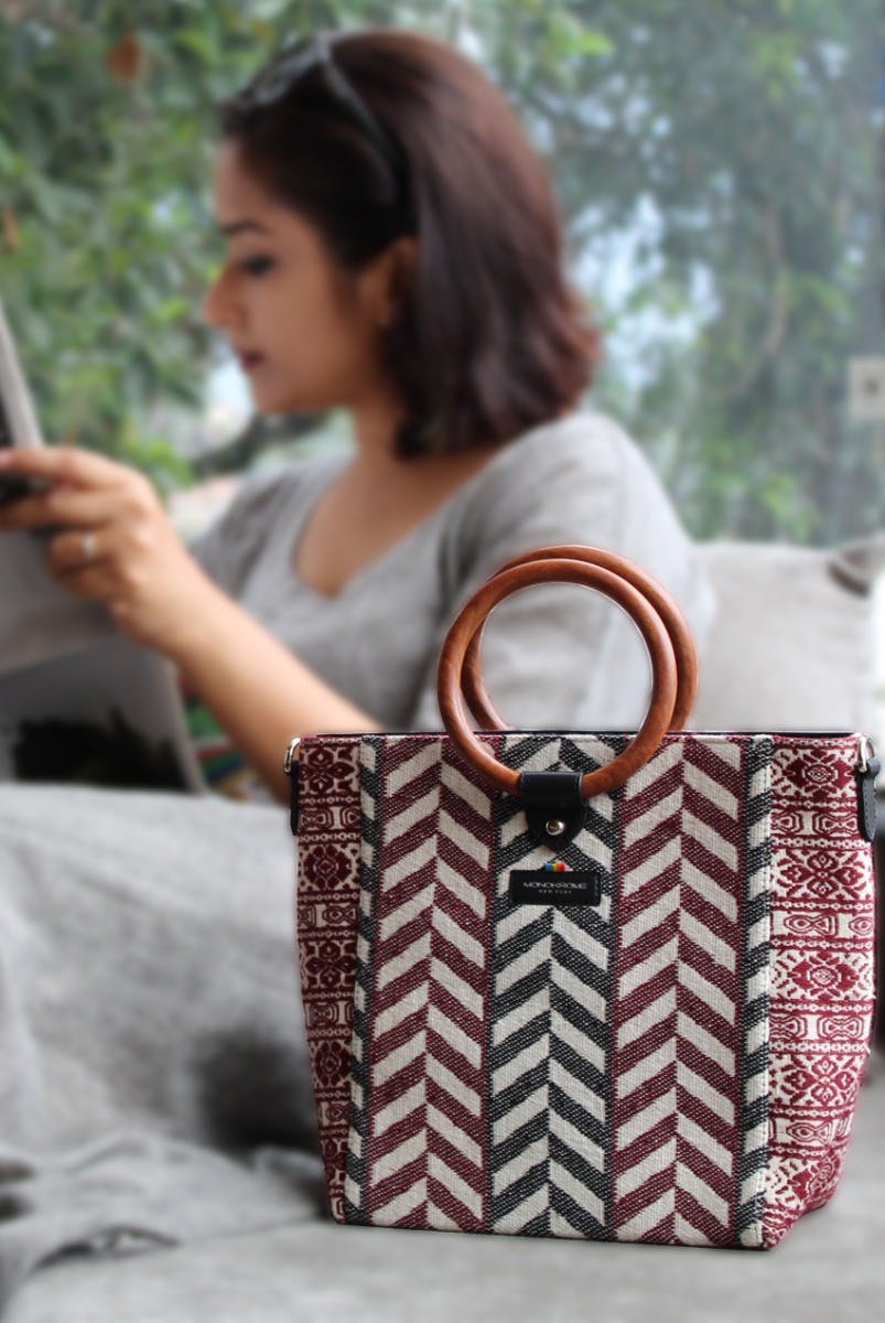 handheld bag for ladies