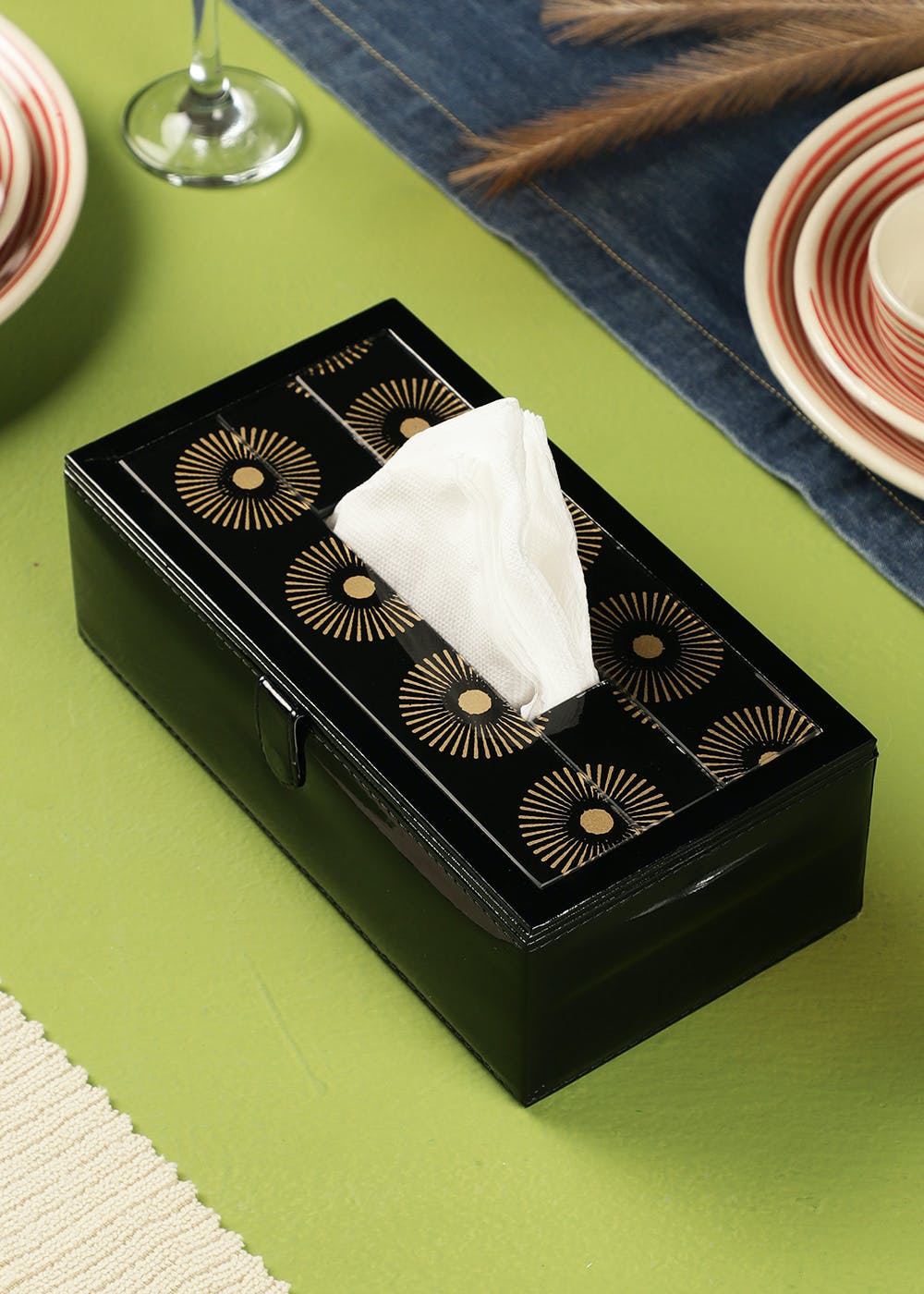 Get Black Decorative Tissue Box Holder at ₹ 999 LBB Shop