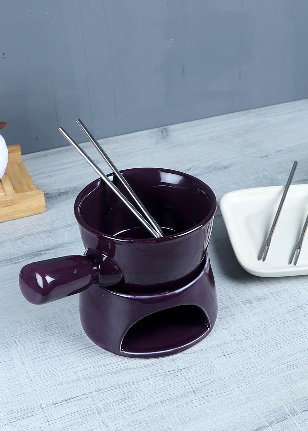 Get Purple Fondue Set With Plate & Fondue Sticks at ₹ 1442 LBB Shop