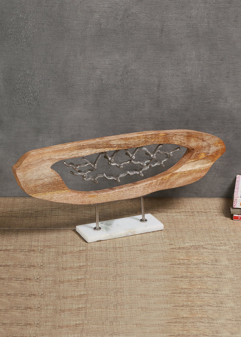 Get Bird Nest Stand Sculpture at ₹ 4312 LBB Shop