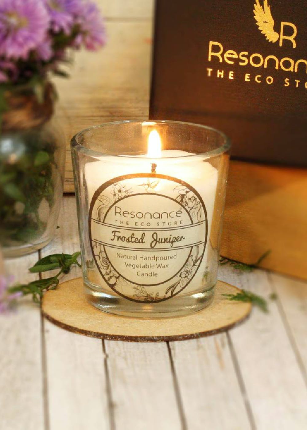 Get Frosted Juniper Vegan Candle at ₹ 350 LBB Shop