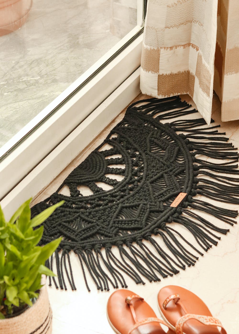 Get Half Moon Rug Black at ₹ 1200 LBB Shop