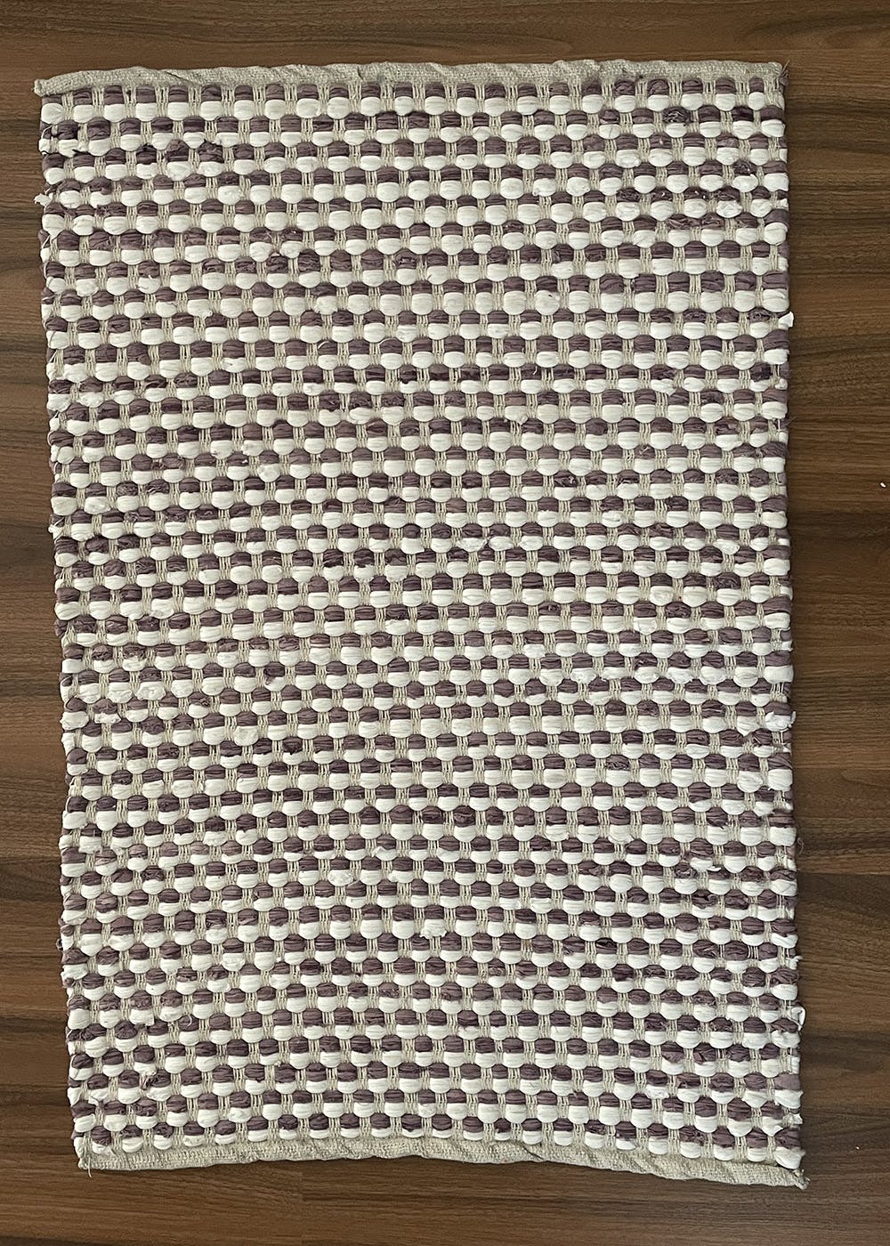 Get Brown And White Recyclable Chindi Rag Rug at ₹ 1360 | LBB Shop