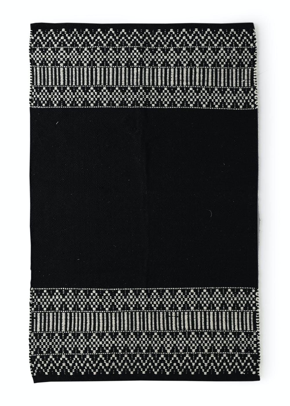 Get Black & White Woven Rug at ₹ 1199 LBB Shop