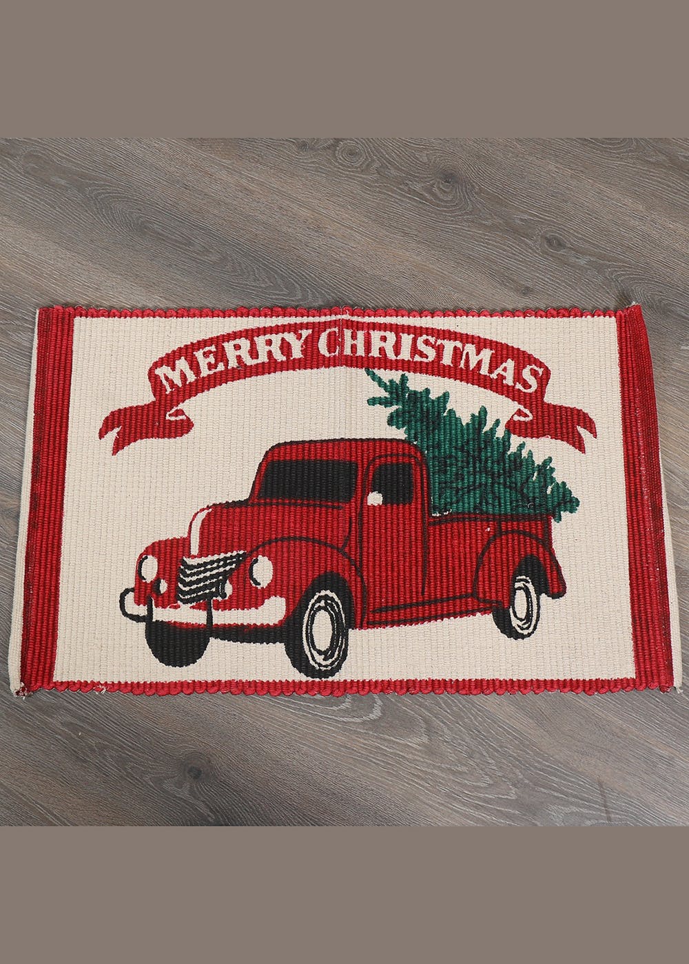 Get Red Truck With Christmas Tree Rug at ₹ 899 LBB Shop