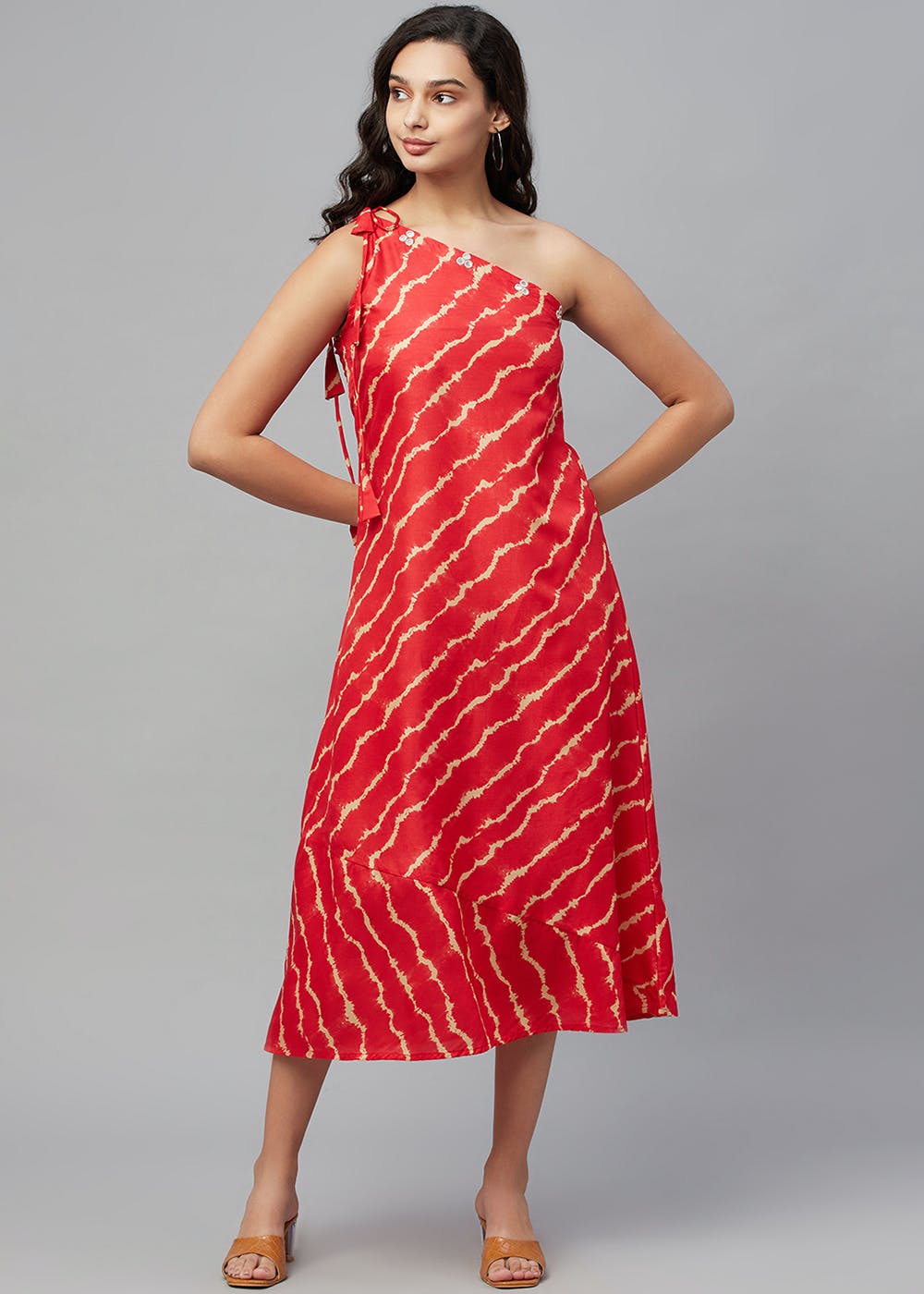 Get Red Silk Blend Printed Sleeveless Dress At ₹ 1009 Lbb Shop