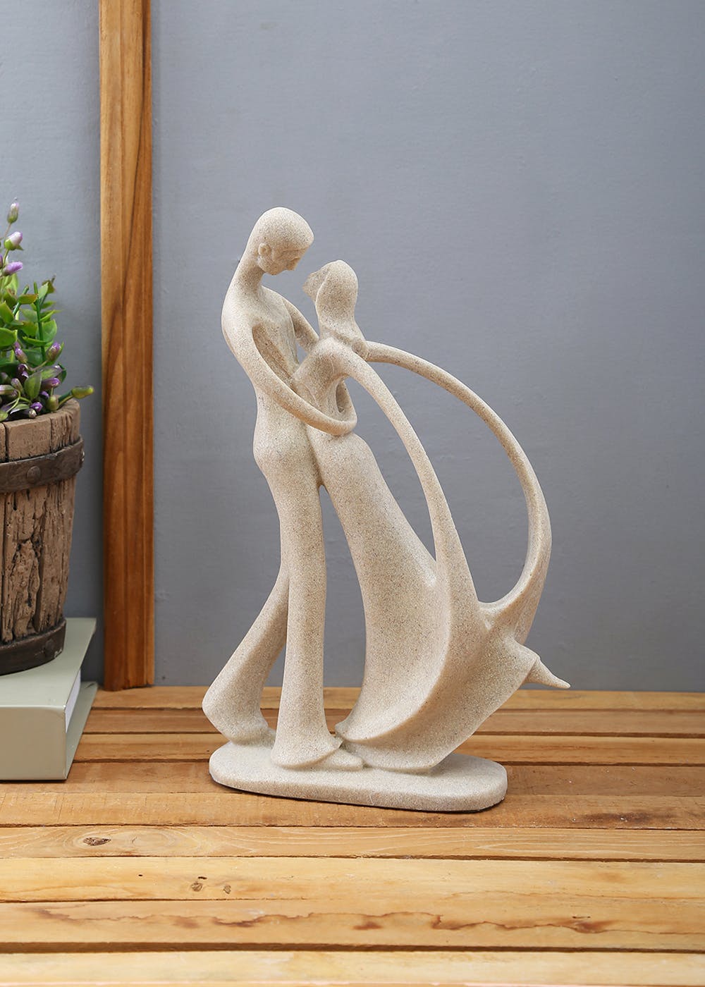 Couple Mesmerized In Love Figurine