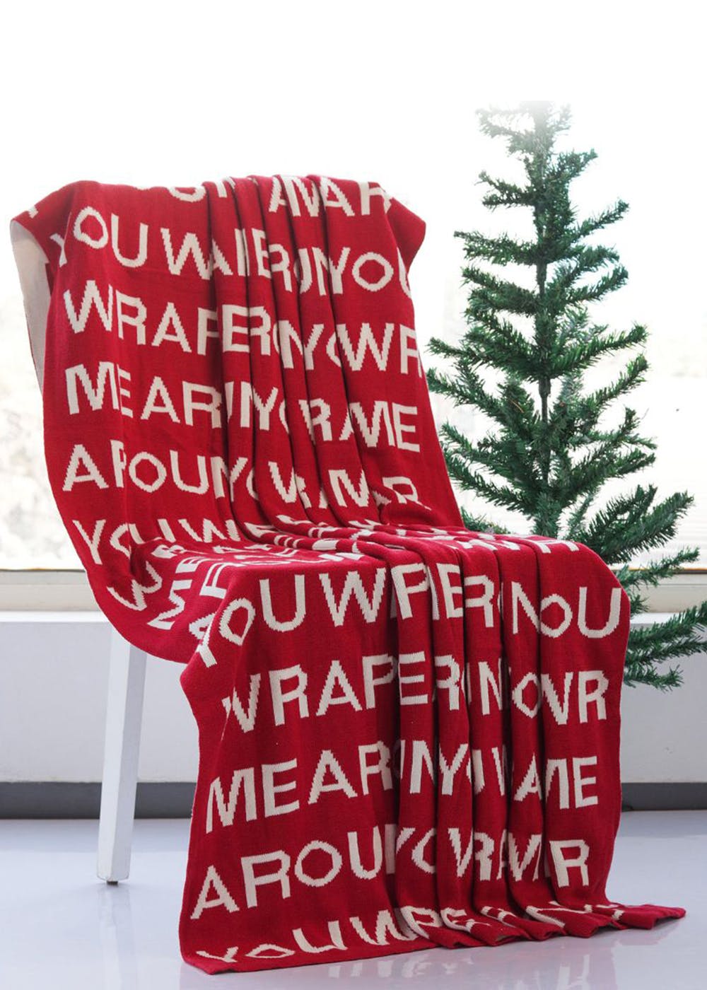 Get Red And Natural Color Cotton Knitted Throw/Blanket/Dohar at ₹ 2999 LBB Shop