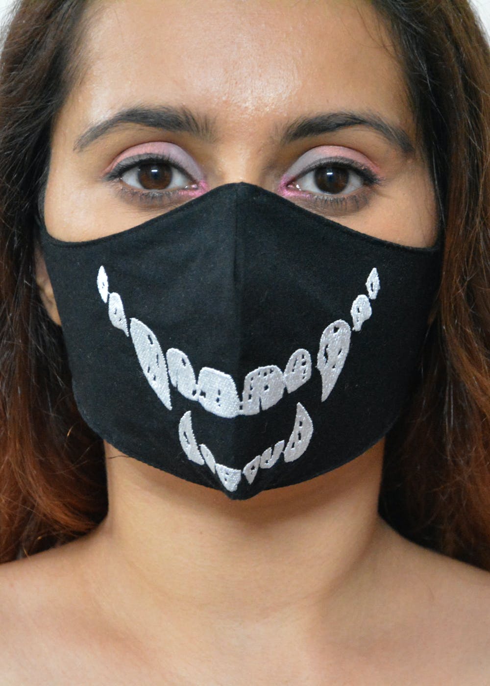 Teeth : 3 Layer Embroidery Mask