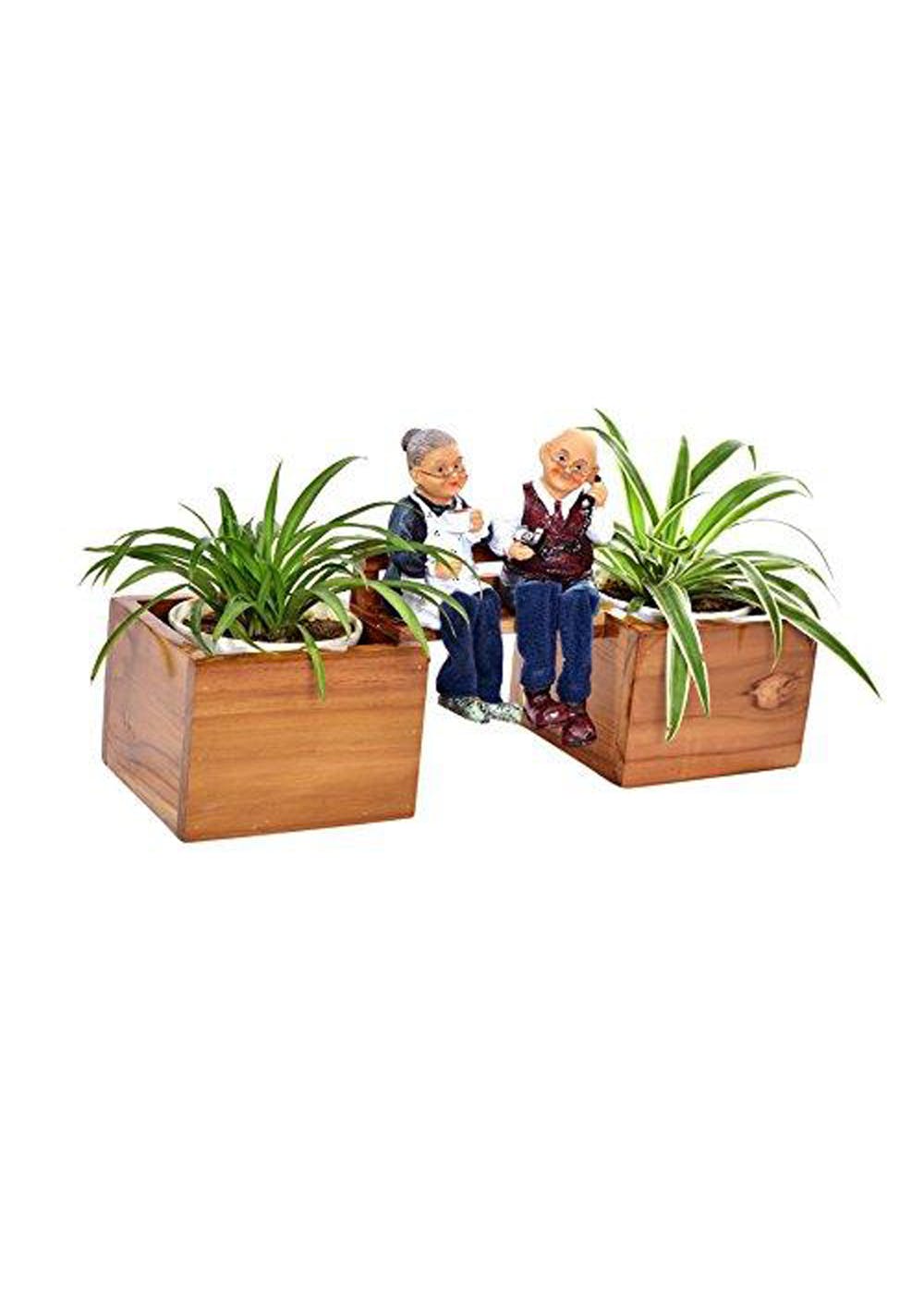 Old Couple Wooden Bench Planter