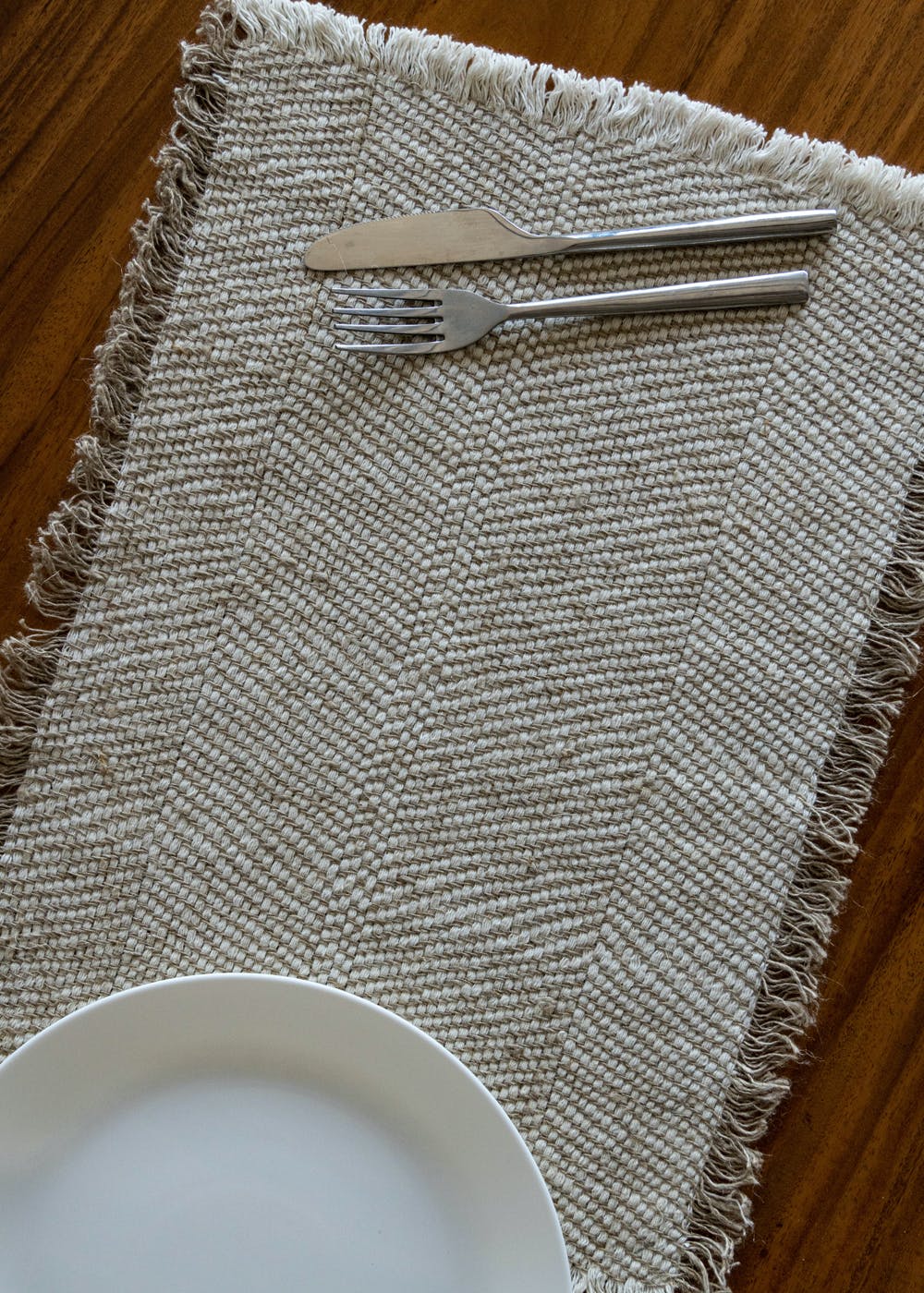 Get WALNUT PLACEMAT at ₹ 999 LBB Shop