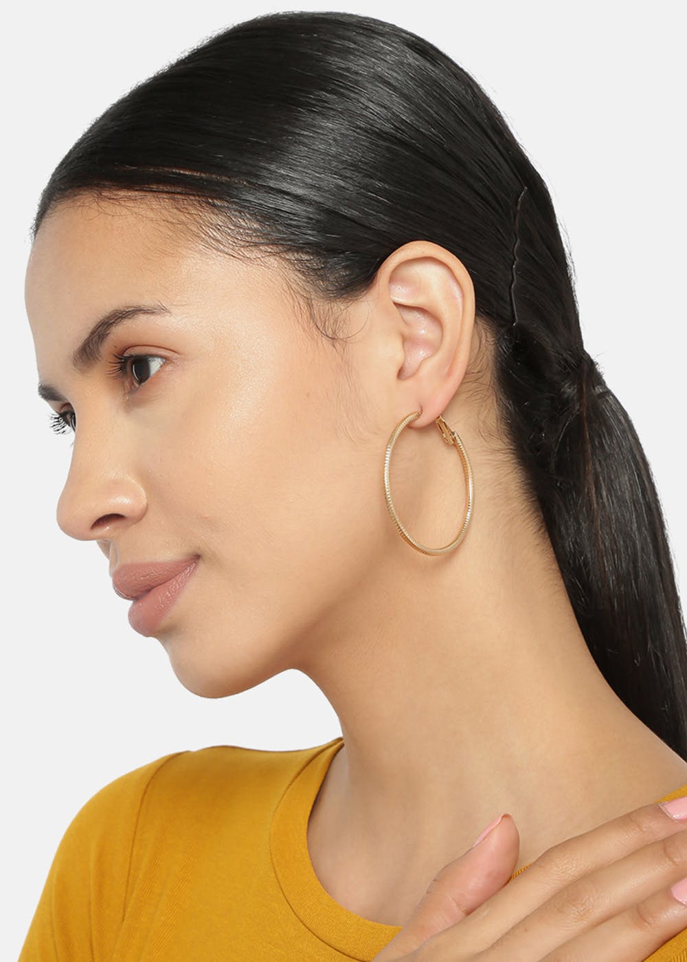Valerie Madison 14k Gold Large Double Hoop Earrings | Valerie Madison's  Jewellery Is the Kind of Eye Candy We Could All Use Right About Now |  POPSUGAR Fashion UK Photo 11
