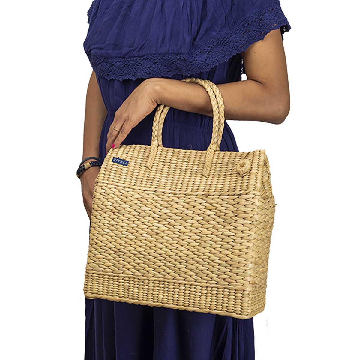 Buy Handwoven Kauna Grass Sling Bag Online On Zwende