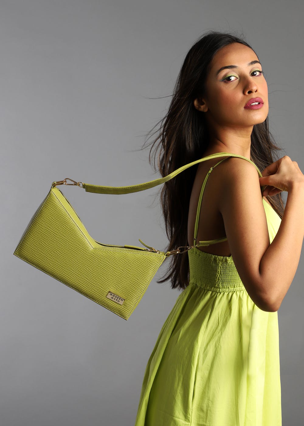 Get Lime Green Ribbed Box Shaped Shoulder Bag at ₹ 1699 LBB Shop