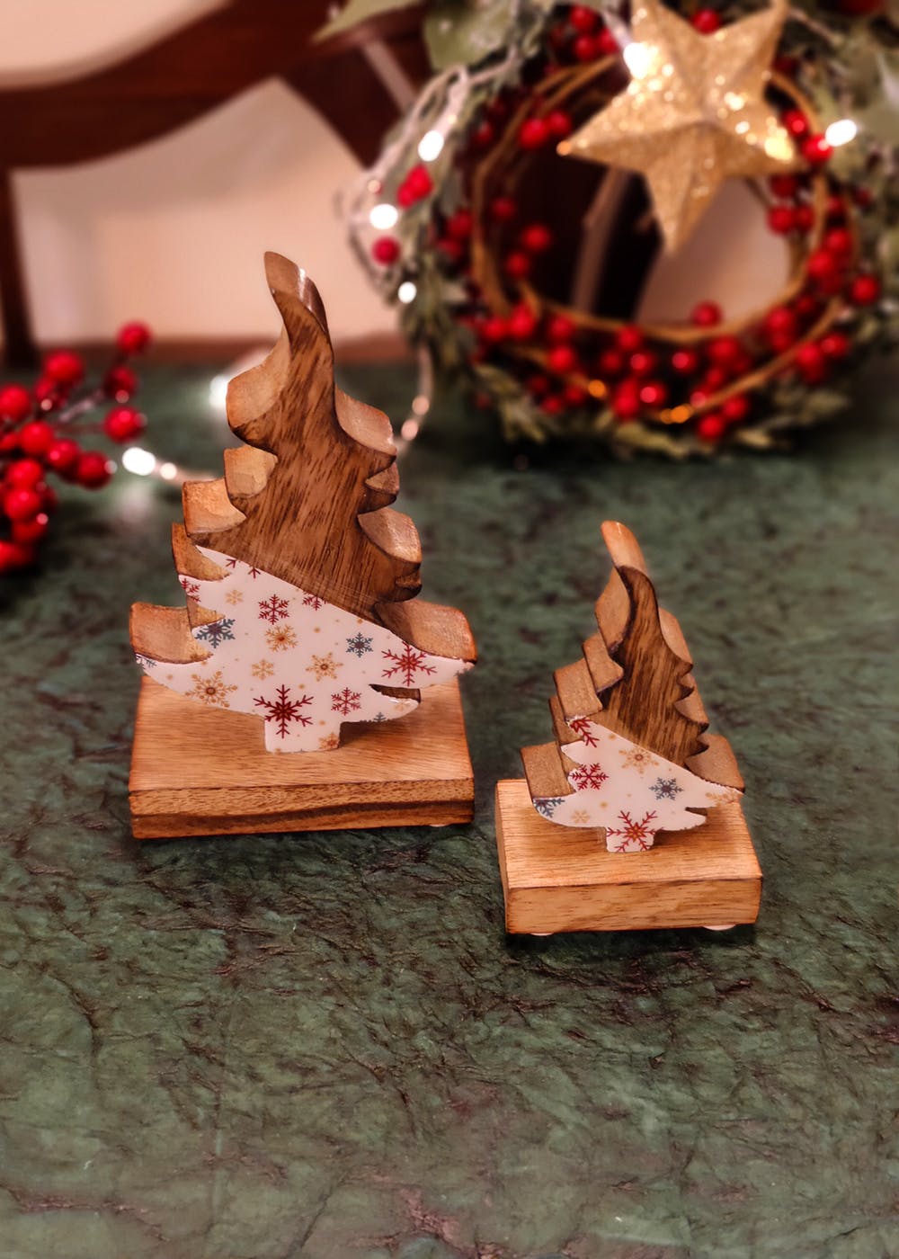 Get Christmas Tree Wooden Decor Set at ₹ 1100 LBB Shop