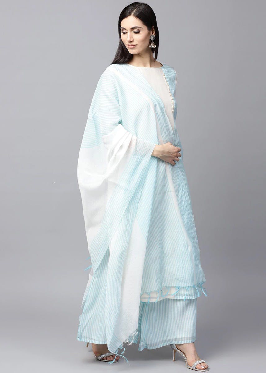 Get Tassel Detail Woven Design TwoTone Dupatta at ₹ 909 LBB Shop