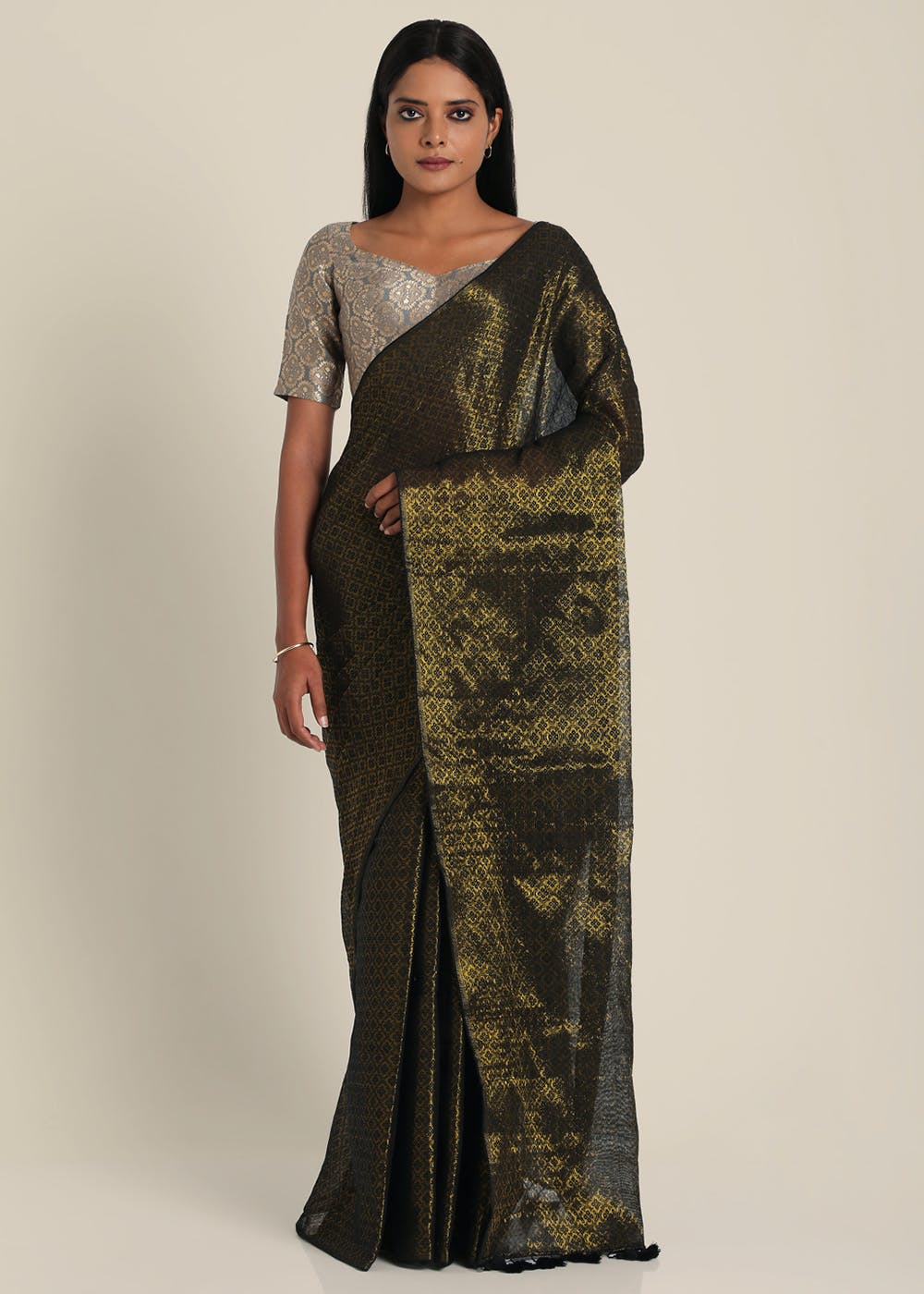 Get Black Handloom Cotton With Zari Saree at ₹ 3450 | LBB Shop